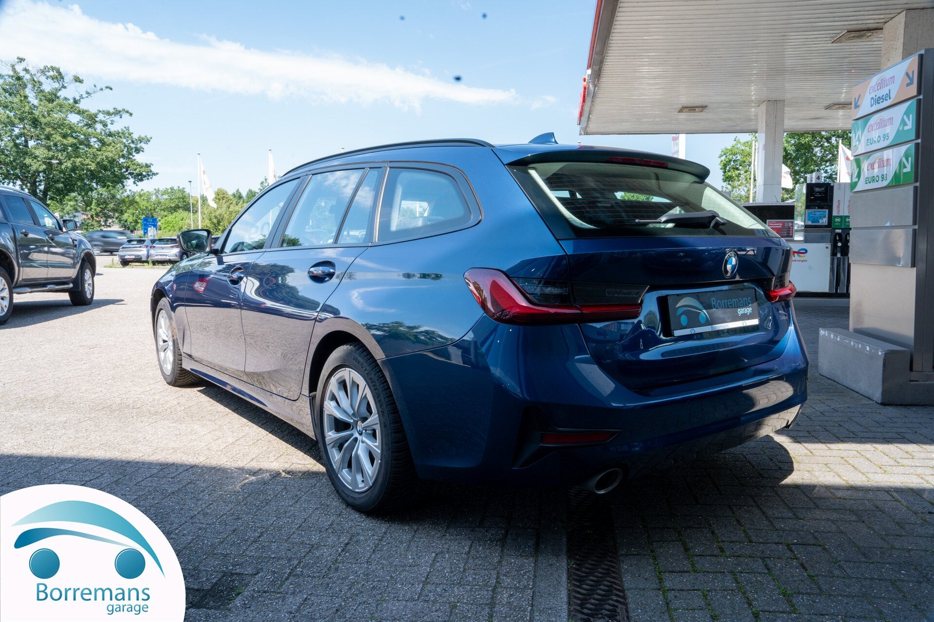 BMW 318 2.0 TOURING Elec.Koffer/Carplay/Lane-Front Assist/., Auto's, BMW, 0 kg, 1998 cc, 4 cilinders, https://public.car-pass.be/vhr/972c49ca-3015-498b-9c8d-d533cf143d5e