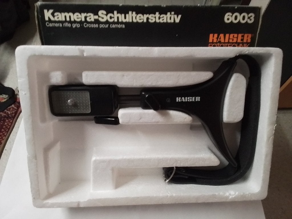 Statief, Audio, Tv en Foto, Fotografie | Statieven en Balhoofden, Ophalen, Zo goed als nieuw
