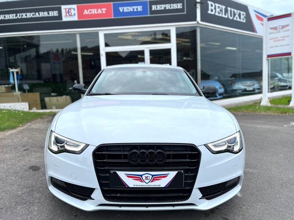 AUDI A5 Coupe 2.0 TDI*LED*BI XENON*LEER*NAVIGATIE*PDC*, Auto's, Audi, 4 zetels, 1655 kg, Wit, Leder