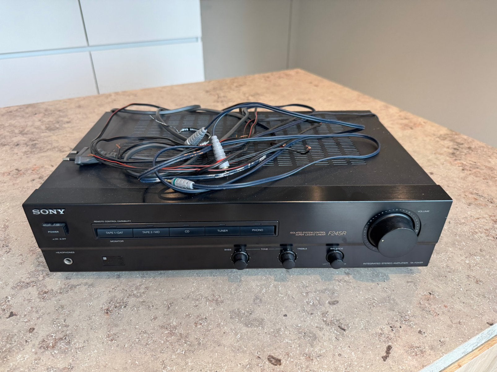 Sony F245R versterker, Audio, Tv en Foto, Versterkers en Ontvangers, Ophalen, 60 tot 120 watt, Sony, Gebruikt