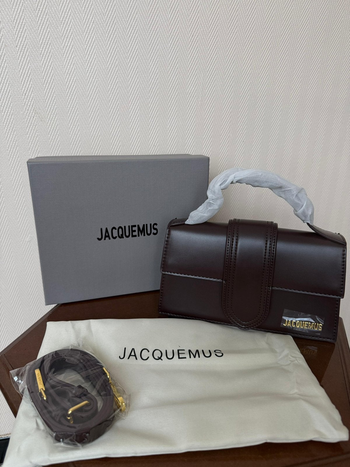 Sac Jacquemus, Enlèvement ou Envoi, Comme neuf