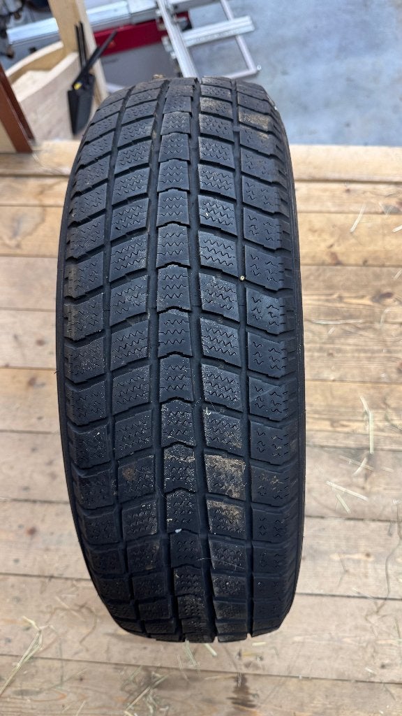4x Roadstone Winguard 650 winterbanden 185/65 R16C 104/102T, Auto-onderdelen, Ophalen, 16 inch, Band(en), Bestelwagen