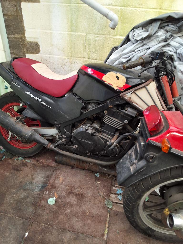 Kawazaki ex 500 pour pieces a donner, Motos, Enlèvement, Utilisé