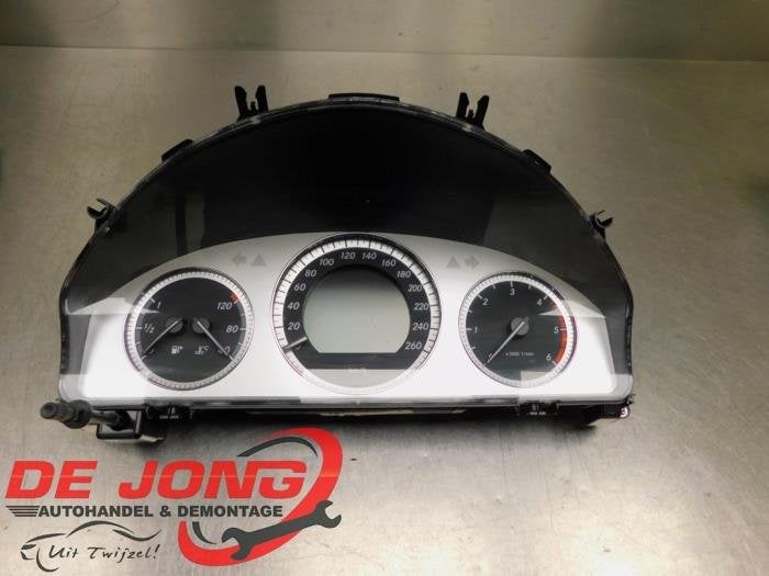 Instrument de bord d'un Mercedes C-Klasse, 3 mois de garantie, Utilisé, -, -
