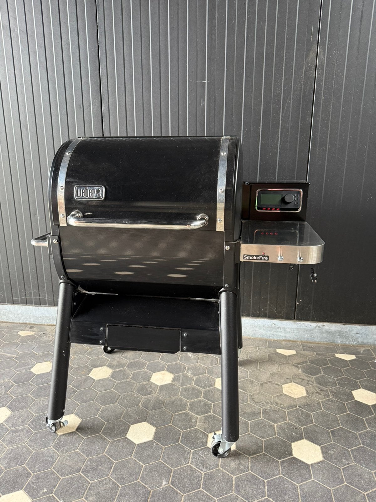 Weber Smokefire EX4 BBQ, Jardin & Terrasse, Barbecues au charbon de bois, Comme neuf, Enlèvement