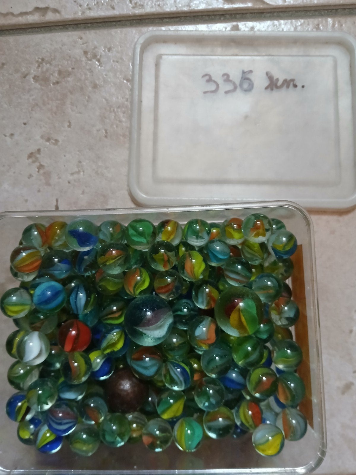 Doos met glazen knikkers jaren '70, Verzenden