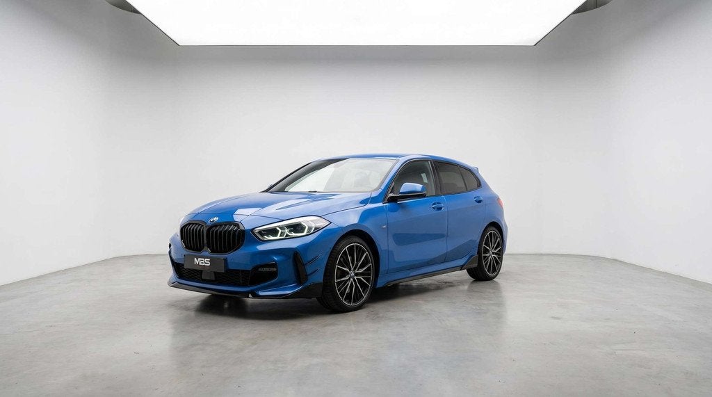 BMW 1 Serie 116 * PACK M* PERFORMANCE* XENON* NAVI* ALCANTAR, Autos, BMW, Argent ou Gris, Achat, Euro 6, Entreprise