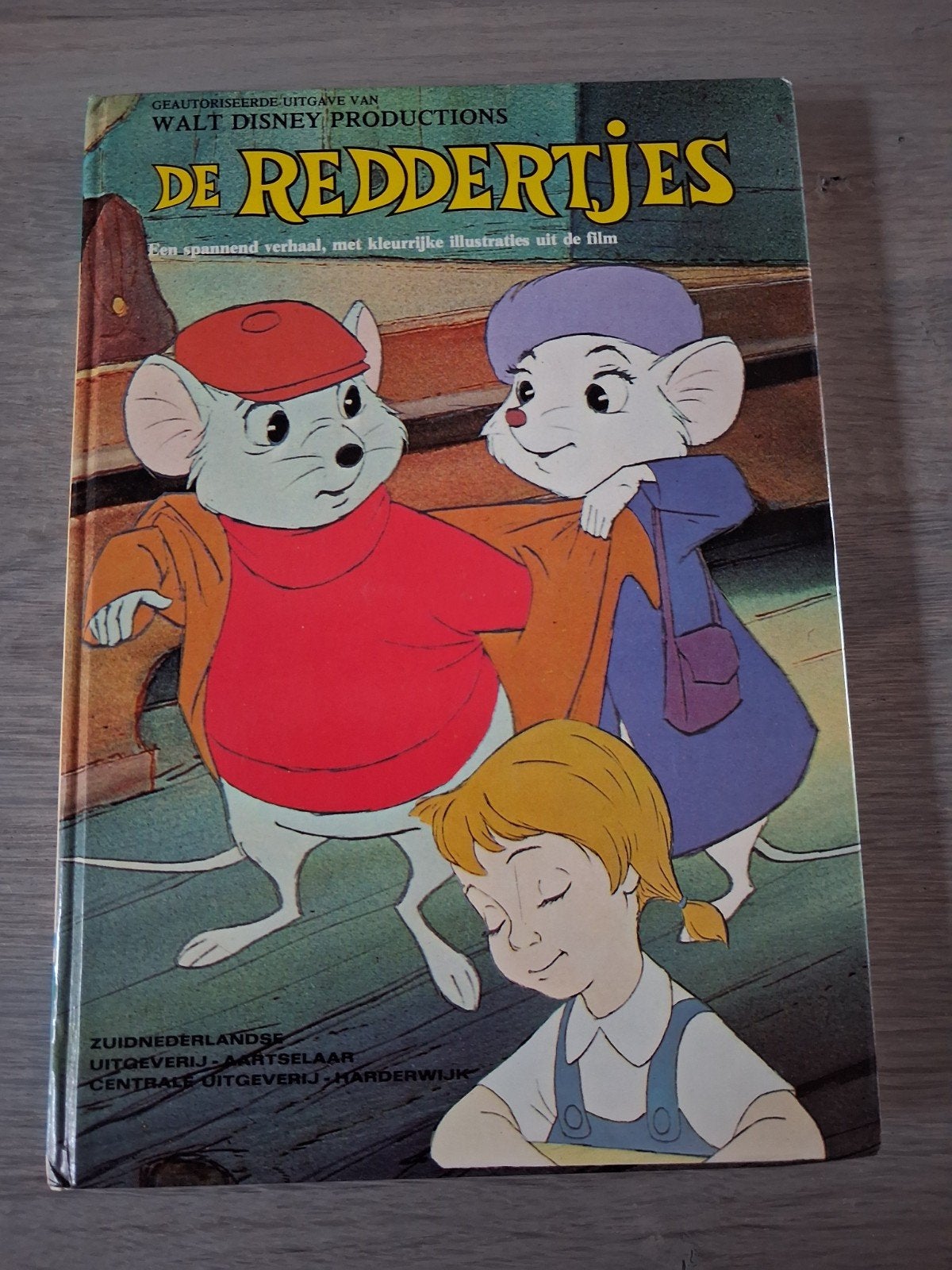 Les sauveteurs Walt Disney 1977, Enlèvement ou Envoi