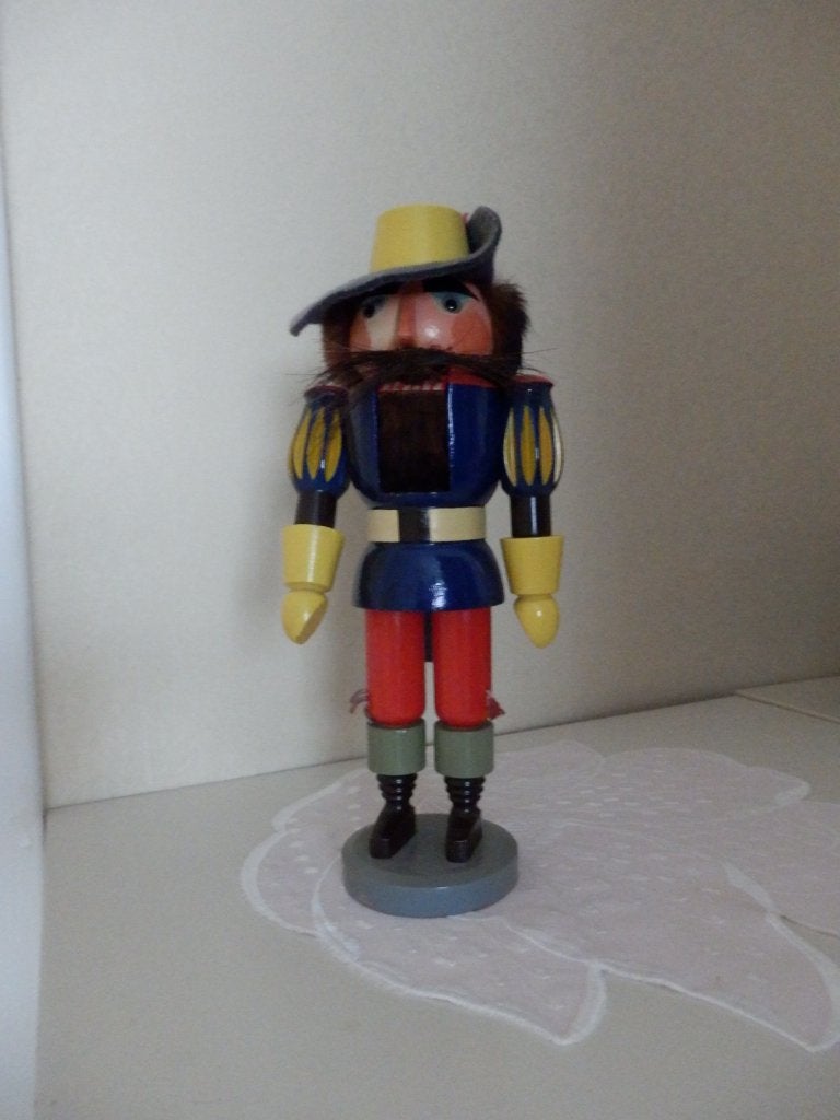 antieke handgemaakte notenkraker uit hout, Antiek en Kunst, Ophalen