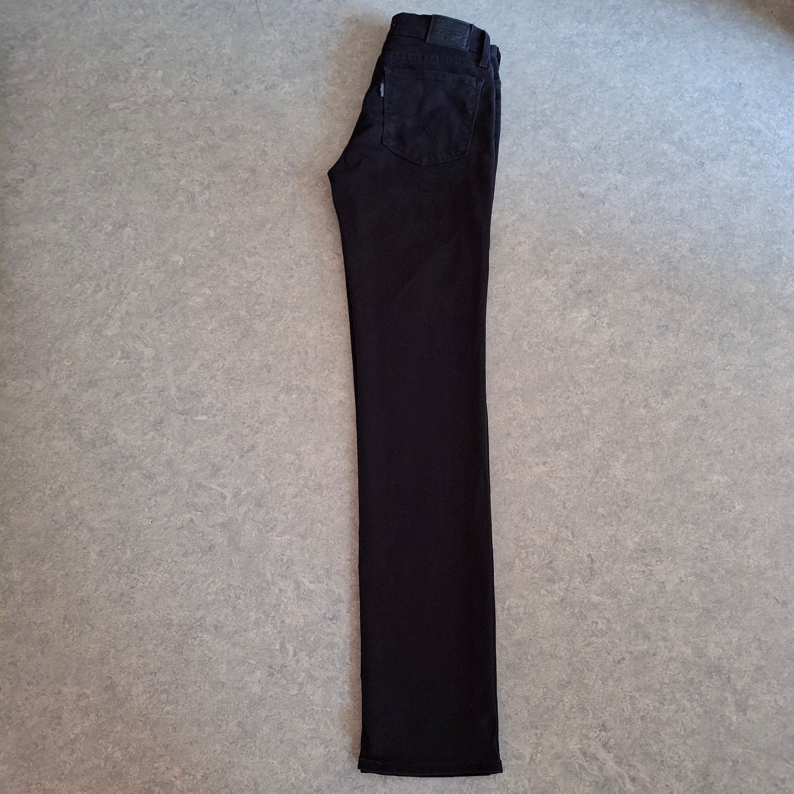 Levis 712 Slim Taille 26 x 30, Vêtements | Femmes, Levis, Enlèvement, Neuf, Noir