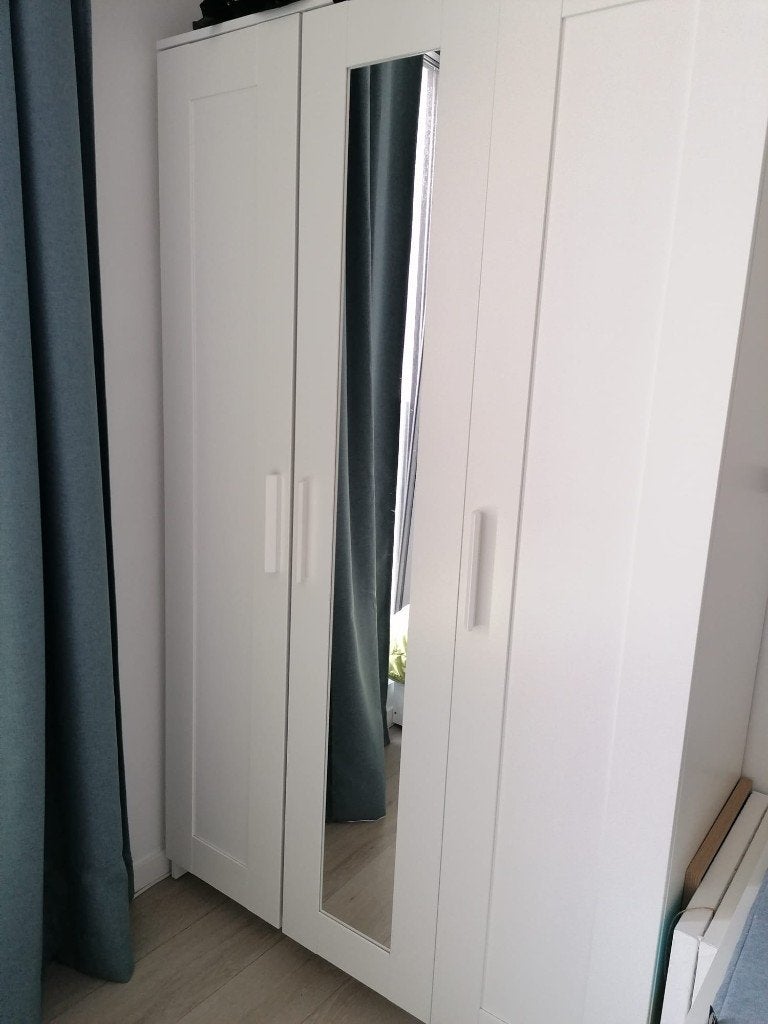 Armoire IKEA BRIMNES (3 portes), Maison & Meubles, Armoires | Penderies & Garde-robes, Avec porte(s), Enlèvement ou Envoi, 100 à 150 cm
