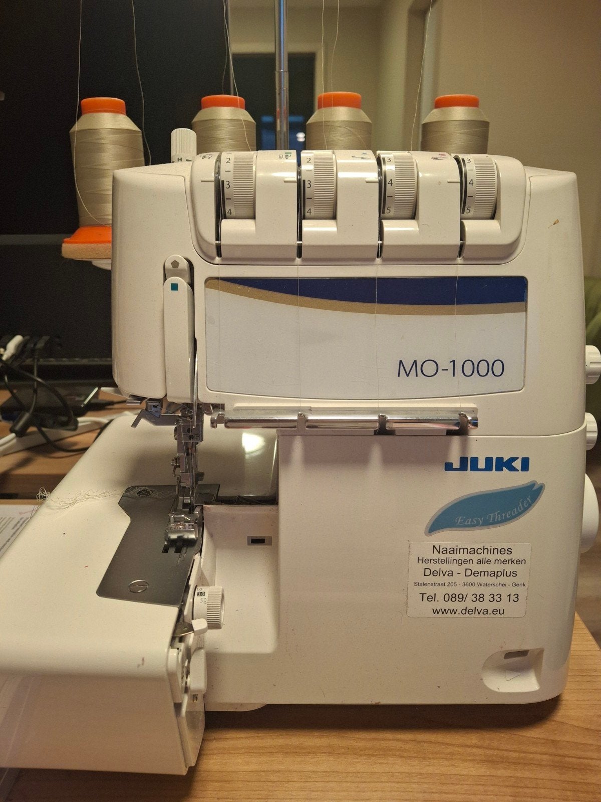 Juki mo-1000 overlock, Ophalen, Lockmachine