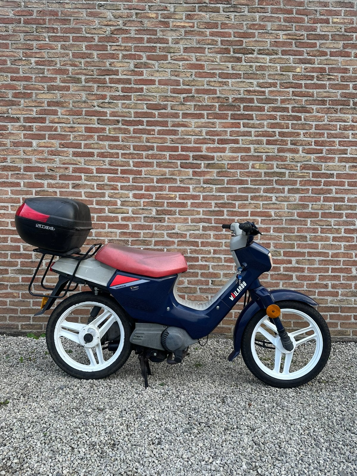 Honda wallaroo - A klasse, Ophalen