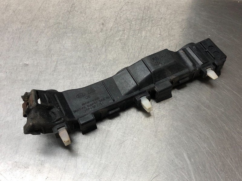 SUPPORT PARE-CHOCS AVANT DROIT Kia Rio III (UB), Utilisé, Kia