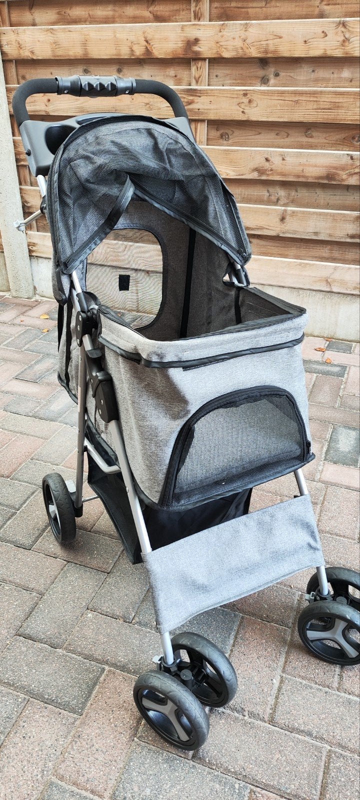 Hondenbuggy 4-wiel grijs 47 x 100 x 80 cm, Ophalen, Zo goed als nieuw, Hondenbuggy