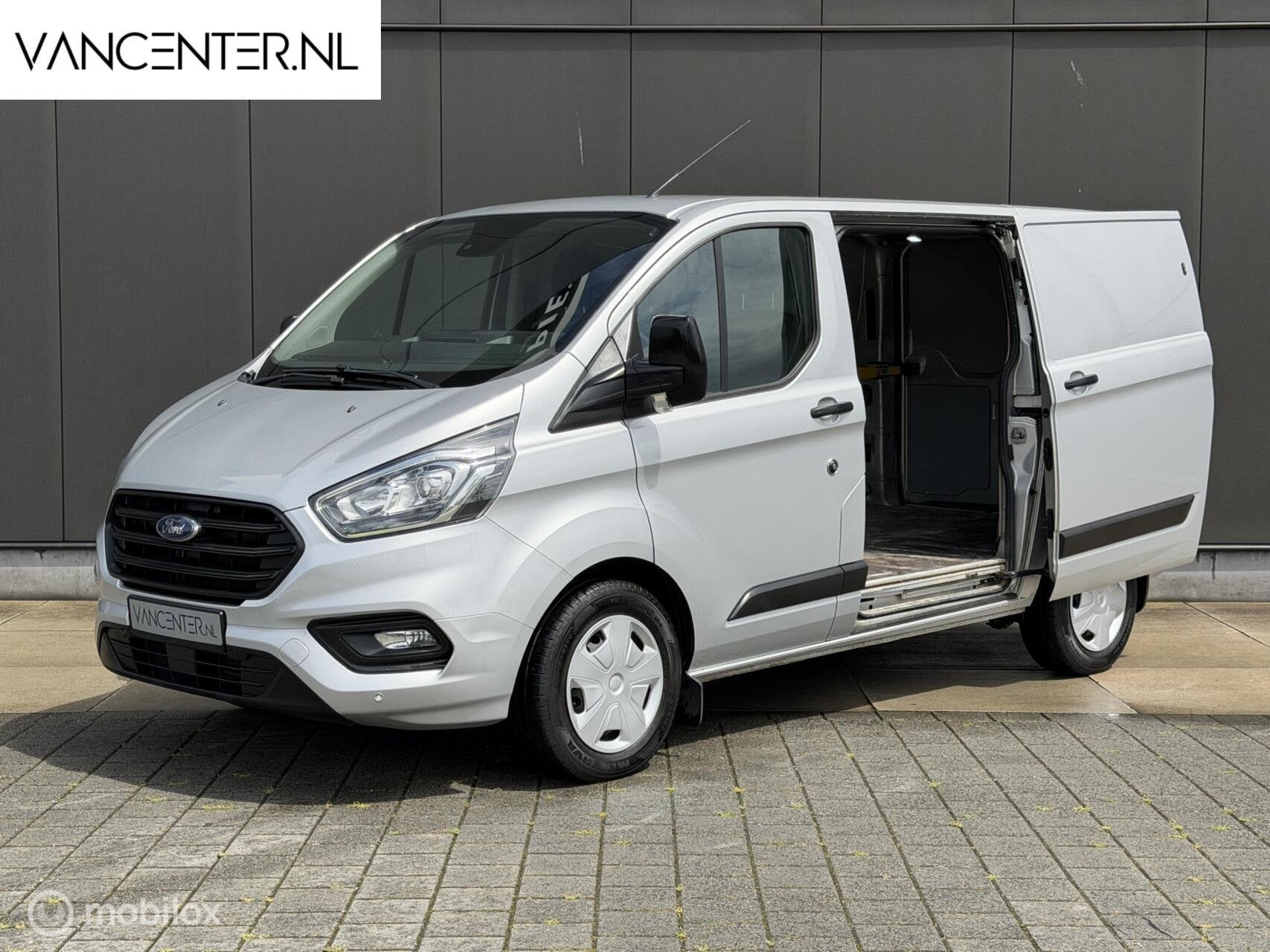 Ford Transit Custom L1 2.0 TDCI 131PK Automaat Trekhaak, Autos, Argent ou Gris, Achat, Entreprise, 3 places