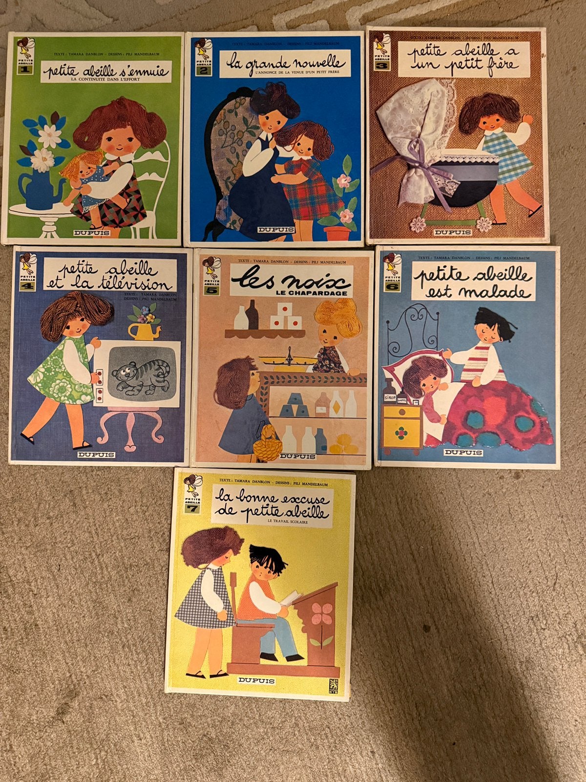 Rare lot des 7 premiers albums Petite Abeille Dupuis 1969-71, Livres, Livres pour enfants | 4 ans et plus, Utilisé, Non-fiction