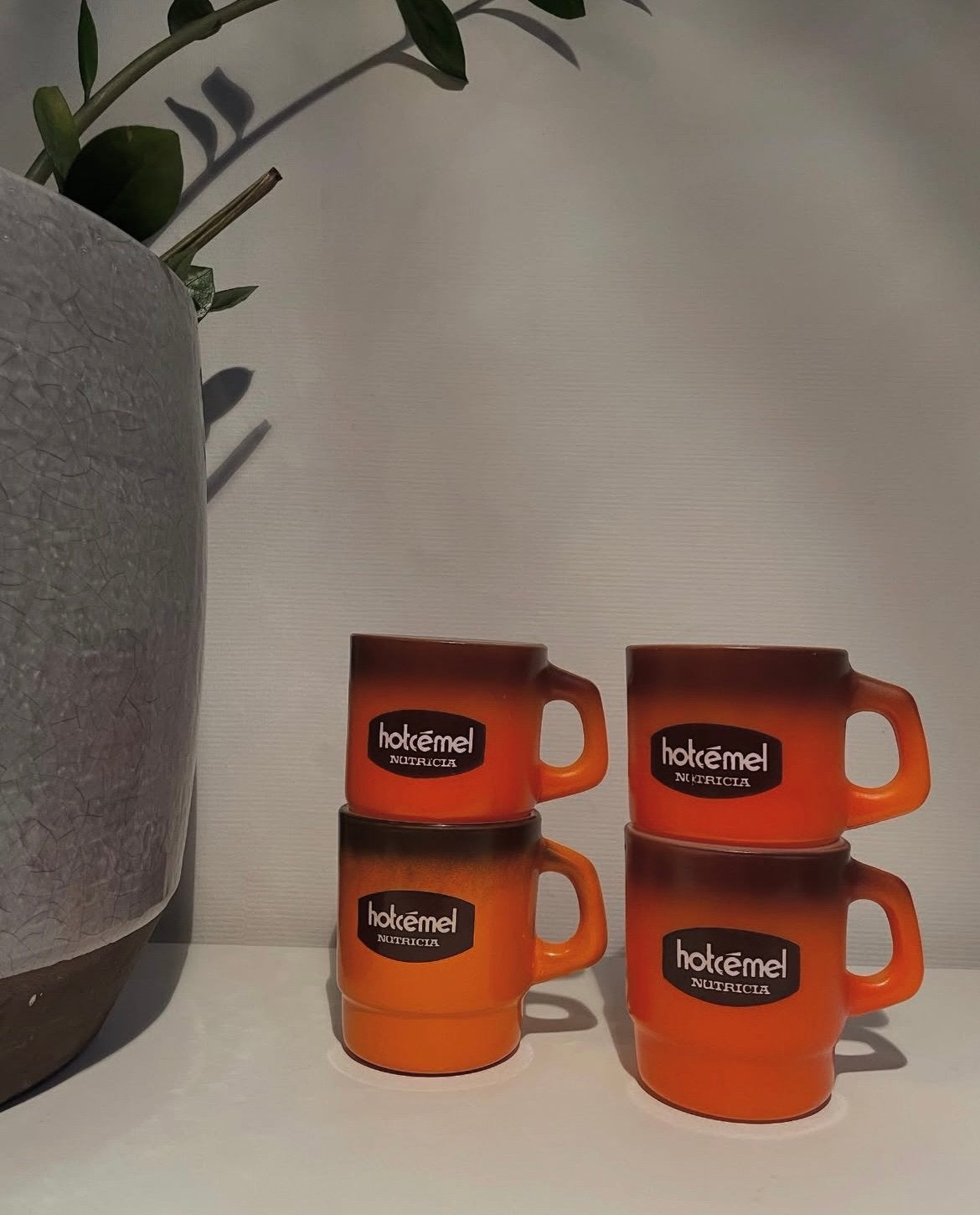 Vintage hotcémel tassen, Huis en Inrichting, Ophalen, Zo goed als nieuw, Vintage