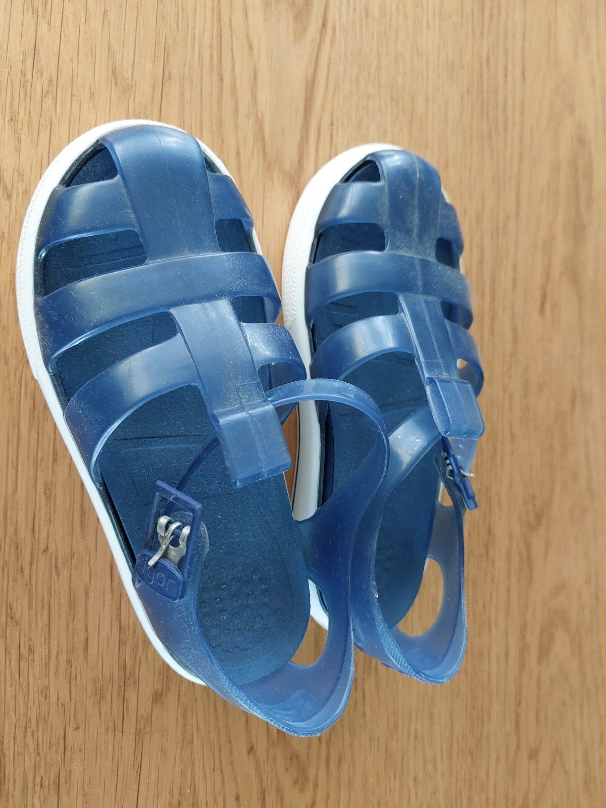 Watersandalen Igor maat 29, Kinderen en Baby's, Kinderkleding | Schoenen en Sokken, Ophalen