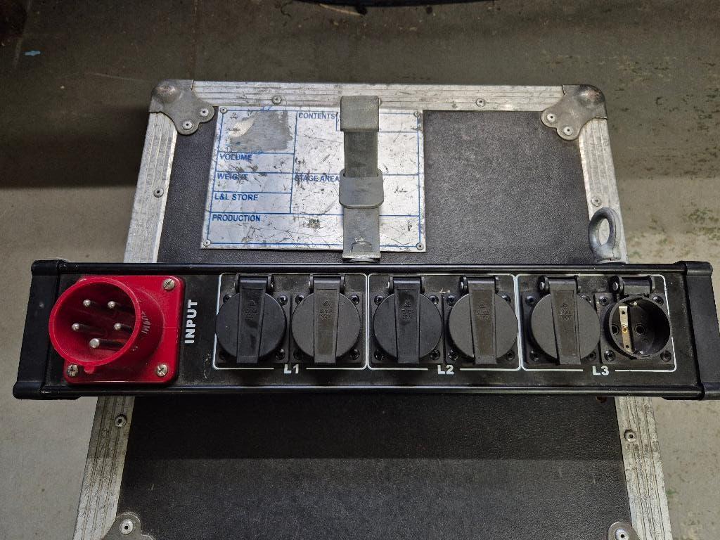 Showtec Breakout 16a, Muziek en Instrumenten, Ophalen, Zo goed als nieuw