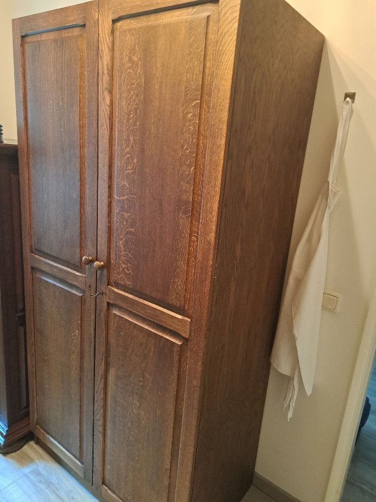 kledingkast, Huis en Inrichting, Ophalen, Zo goed als nieuw, Eikenhout, Met deur(en)