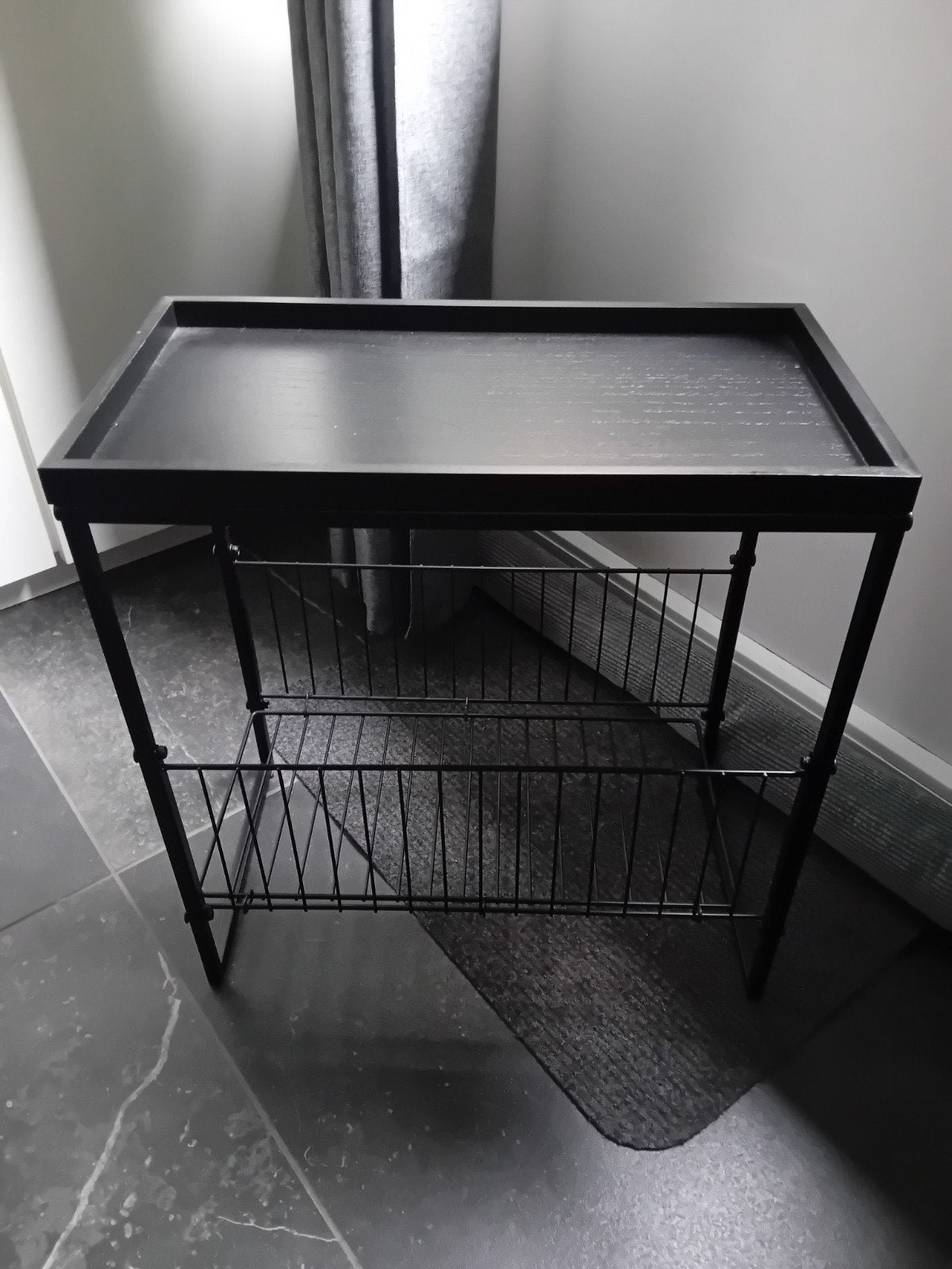 Bijzettafel met opbergruimte, 50 tot 100 cm, Zo goed als nieuw, Minder dan 25 cm, Rechthoekig