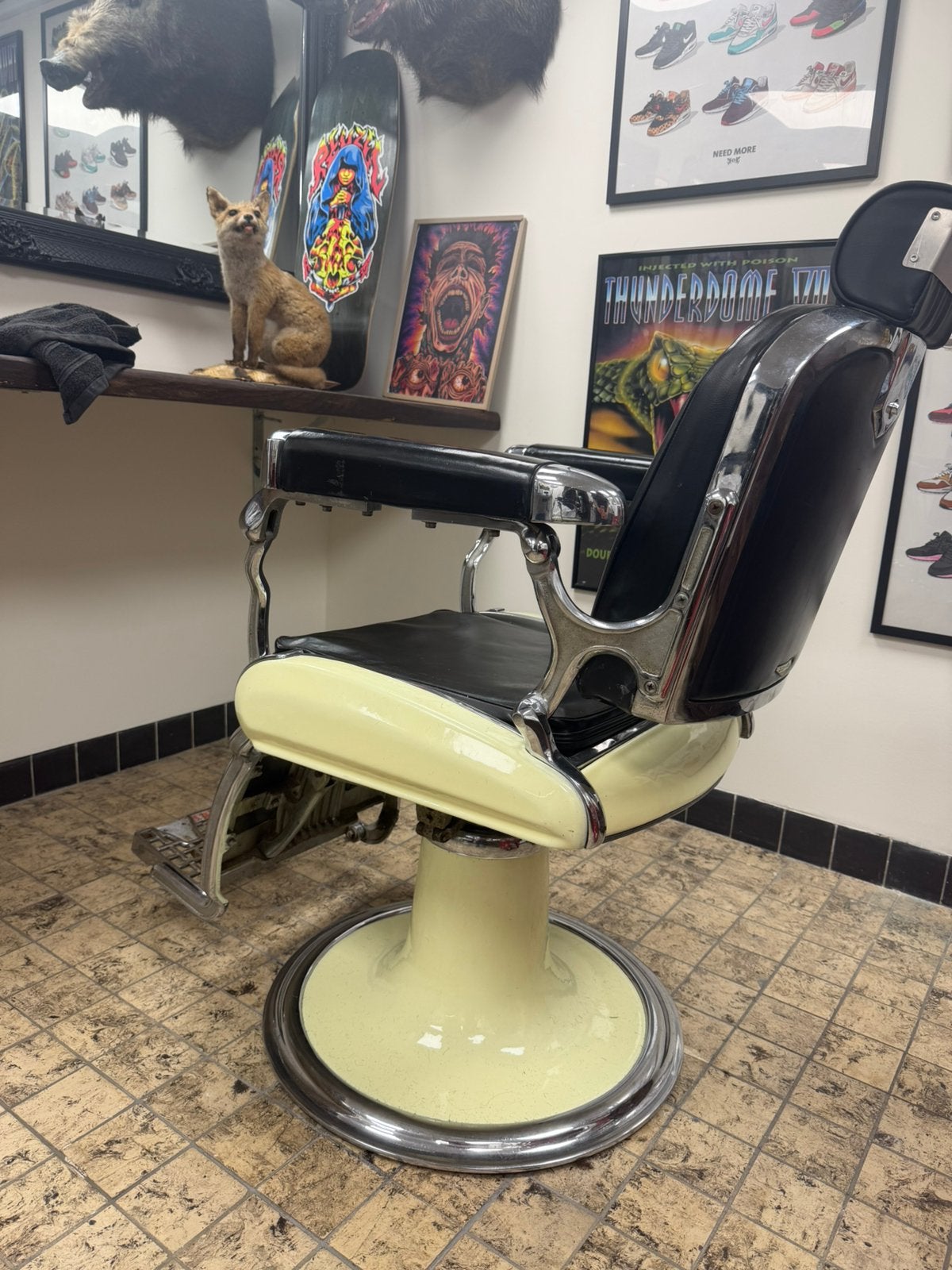 Belmont legacy kappersstoel barberchair, Maison & Meubles, Comme neuf, Enlèvement, Autres matériaux, Une