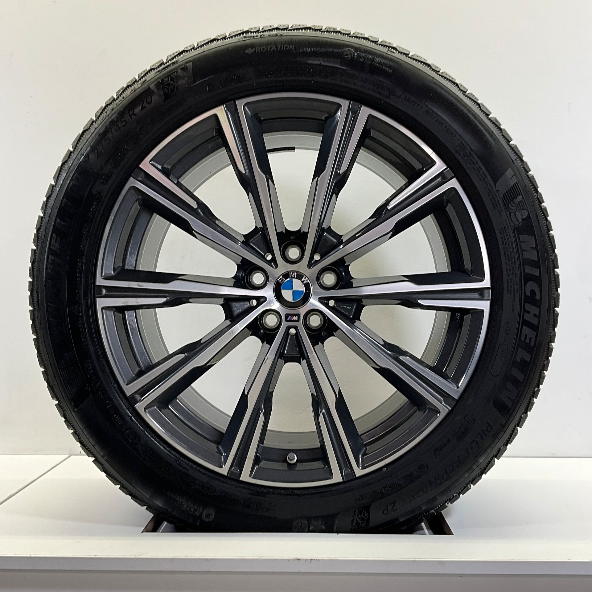 BMW X5 G05 EN X6 G06 SET VELGEN + WINTERBANDEN 20 INCH ORIG., Pneus et Jantes, Pneus hiver, Véhicule de tourisme, 275 mm