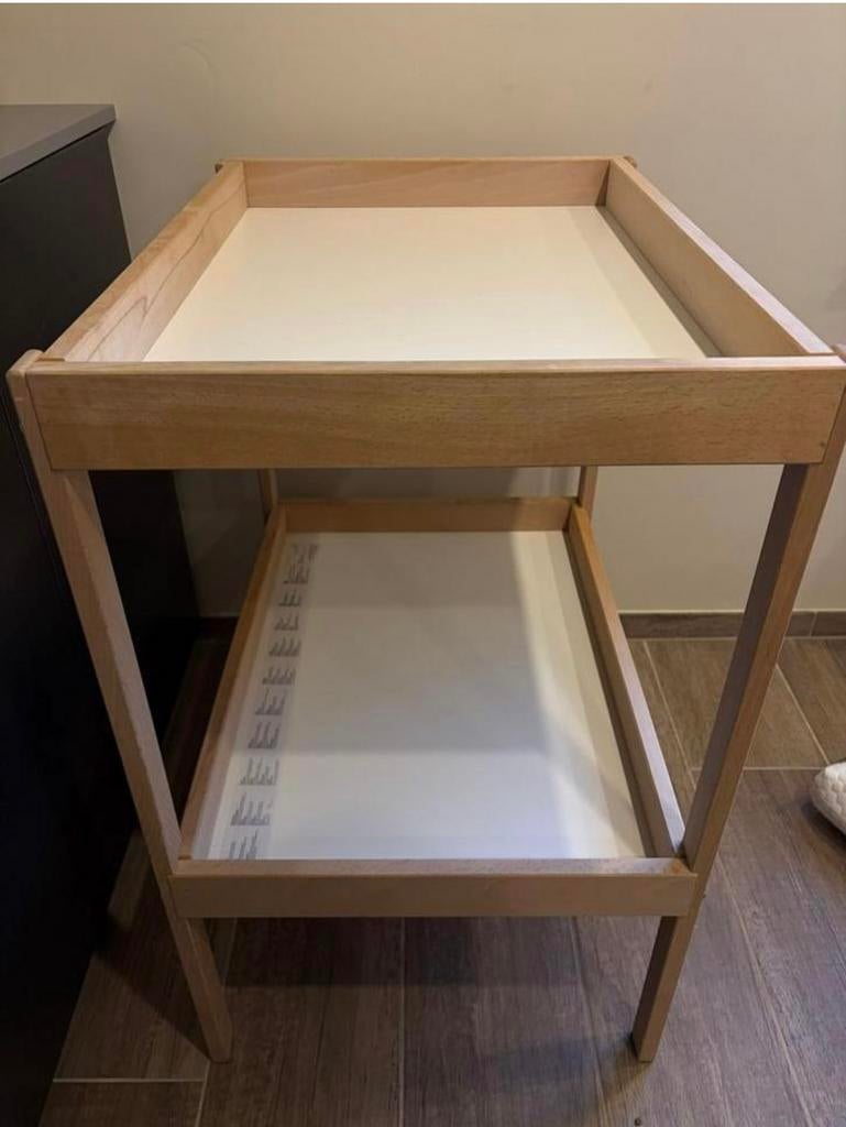 Verzorgingstafel / goede staat, Kinderen en Baby's, Kinderkamer | Commodes en Kasten, Ophalen, Gebruikt