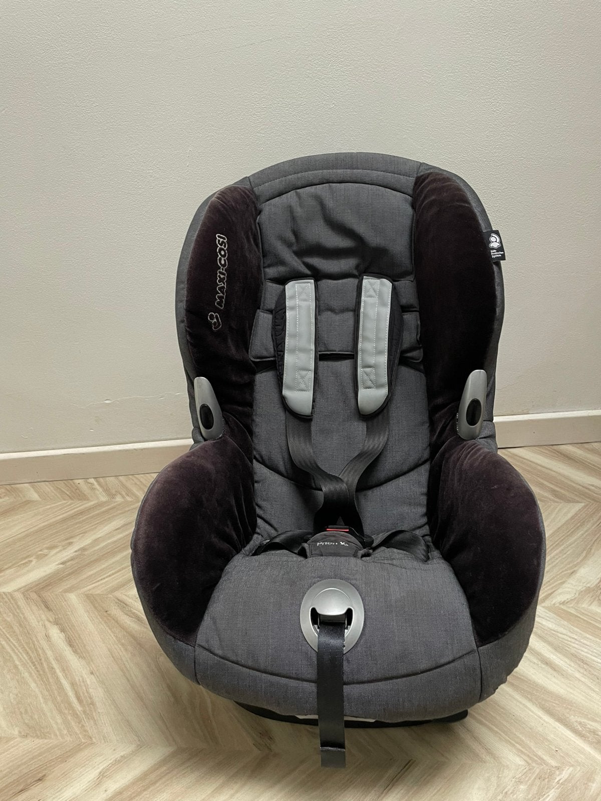 Autostoel maxi cosi (theoretisch xp), Ophalen, Autogordel, 9 t/m 18 kg, Zo goed als nieuw
