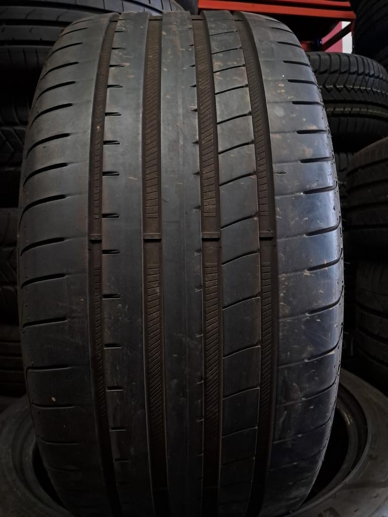 255/40/18 2554018 255/40r18 été Goodyear Runflat, Enlèvement