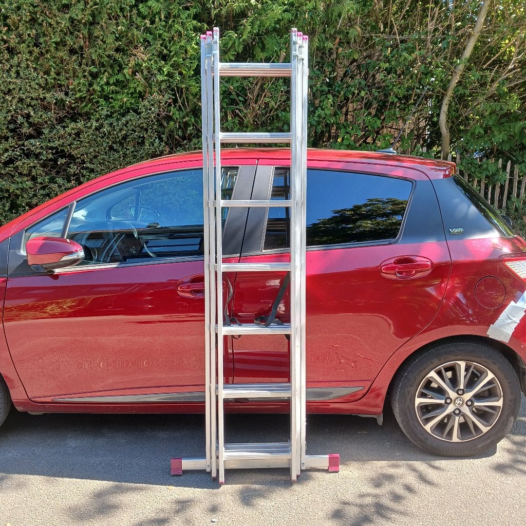 Echelle triple, Bricolage & Construction, Échelles & Escaliers, Enlèvement, Comme neuf, Échelle, 4 mètres ou plus