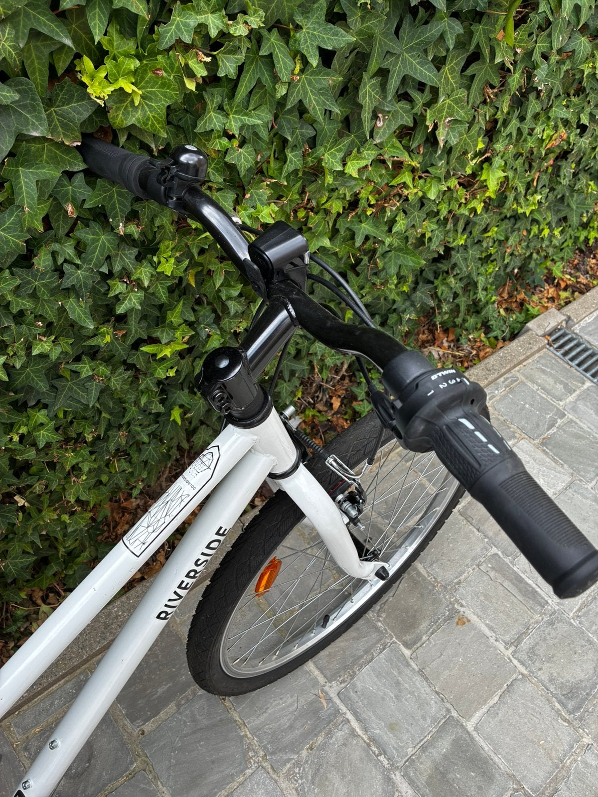 Witte meisjesfiets voor kinderen van 9 tot 12 jaar, Ophalen, Zo goed als nieuw