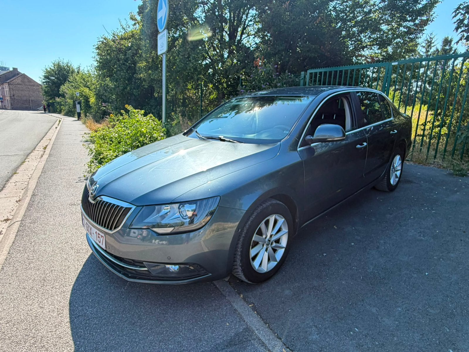Skoda, Superb Annee 2015 1.6 TDI 215 000km Berline, Autos, Skoda, Achat, Boîte manuelle, Particulier, Tissu