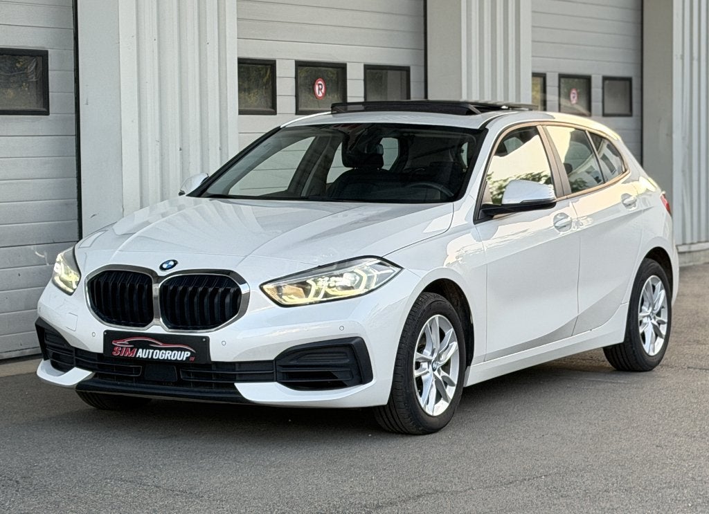 BMW 118 Benzine/Automaat/Benzine/Pano/Carplay/led/Airco, Autos, BMW, Achat, Entreprise, 149 g/km, 5 places