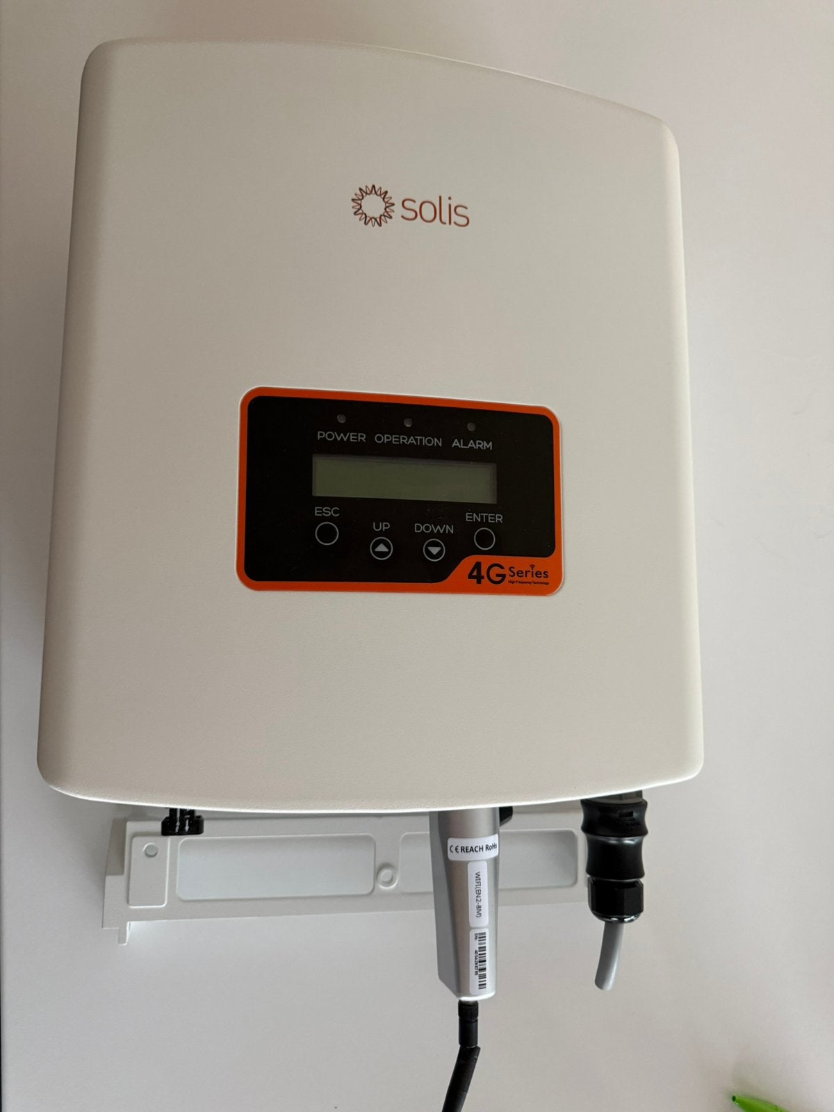 Omvormer zonnepanelen, Ophalen, Zo goed als nieuw