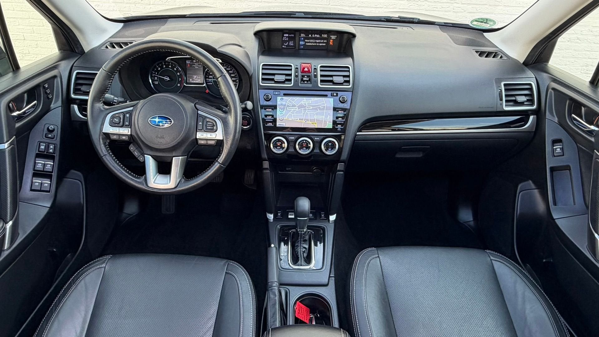 Subaru Forester 2.0 Premium automatique 4x4 attache remorque, Autos, Argent ou Gris, Achat, Ordinateur de bord, Entreprise