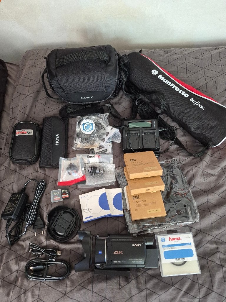 Sony FDR-AX53 4K Camcorder – Complete Pro Video Set -2de set, TV, Hi-fi & Vidéo, Enlèvement ou Envoi, Caméra, Utilisé, Sony