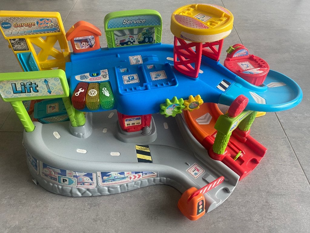 Toet toet Vtech autogarage, Enlèvement, Comme neuf