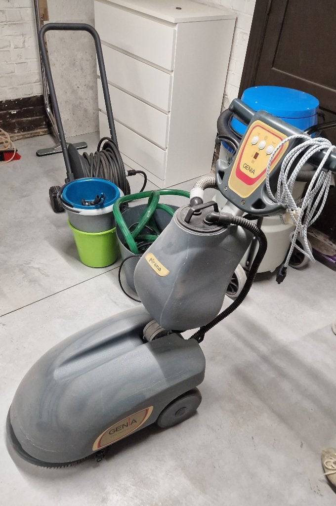 Reinigingsmachine, Zakelijke goederen, Ophalen