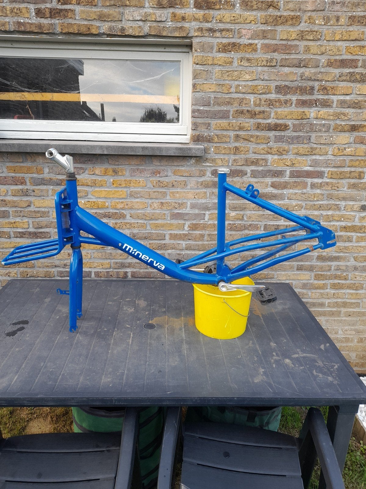 een fietskader van een postbode op rust voor de liefhebbers, Ophalen, Gebruikt, Minerva