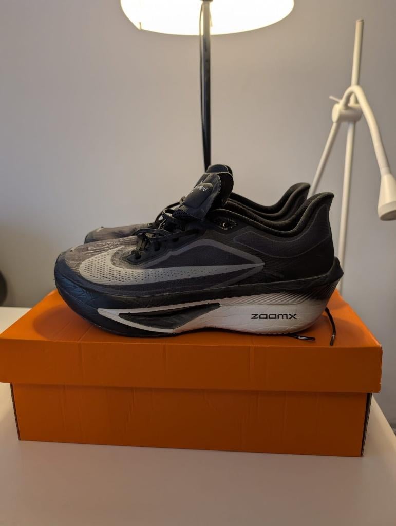 Nike Zoom Fly 5 running shoes (size 43), Sport en Fitness, Loopsport en Atletiek, Gebruikt, Ophalen of Verzenden, Hardlopen, Hardloopschoenen