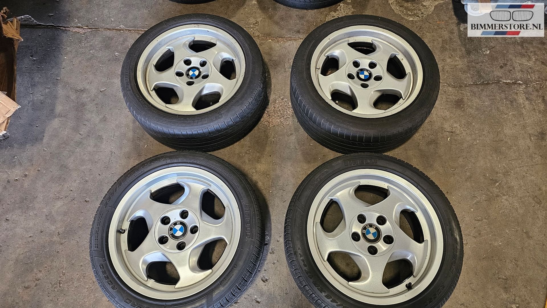 Set Originele styling 21 velgen 8X17 ET20 5 serie E34 E32 1, Auto-onderdelen, Gebruikt, -, -, Banden en Velgen