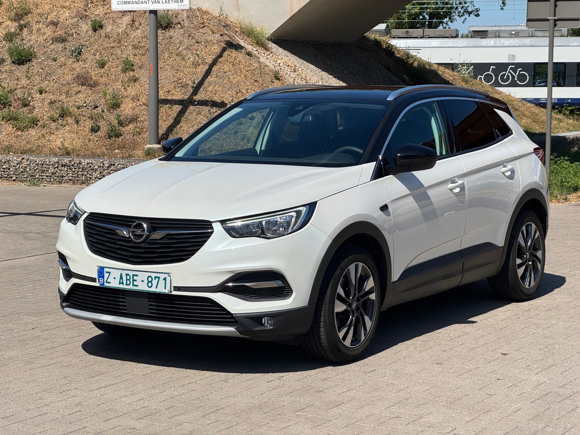 Opel Grandland X | Benzine | Euro 6d, Auto's, Euro 6, 1199 cc, Leder en Stof, Wit