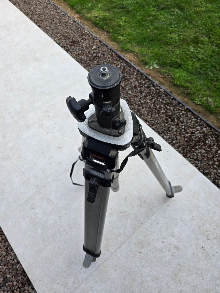 Statief voor laser, Ophalen, Gebruikt
