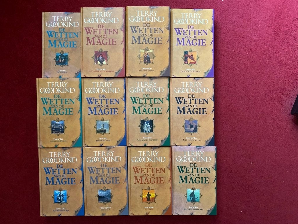 TERRY GOODKIND DE WETTEN VAN DE MAGIE DE COMPLETE SERIE PROL, Boeken, Ophalen of Verzenden