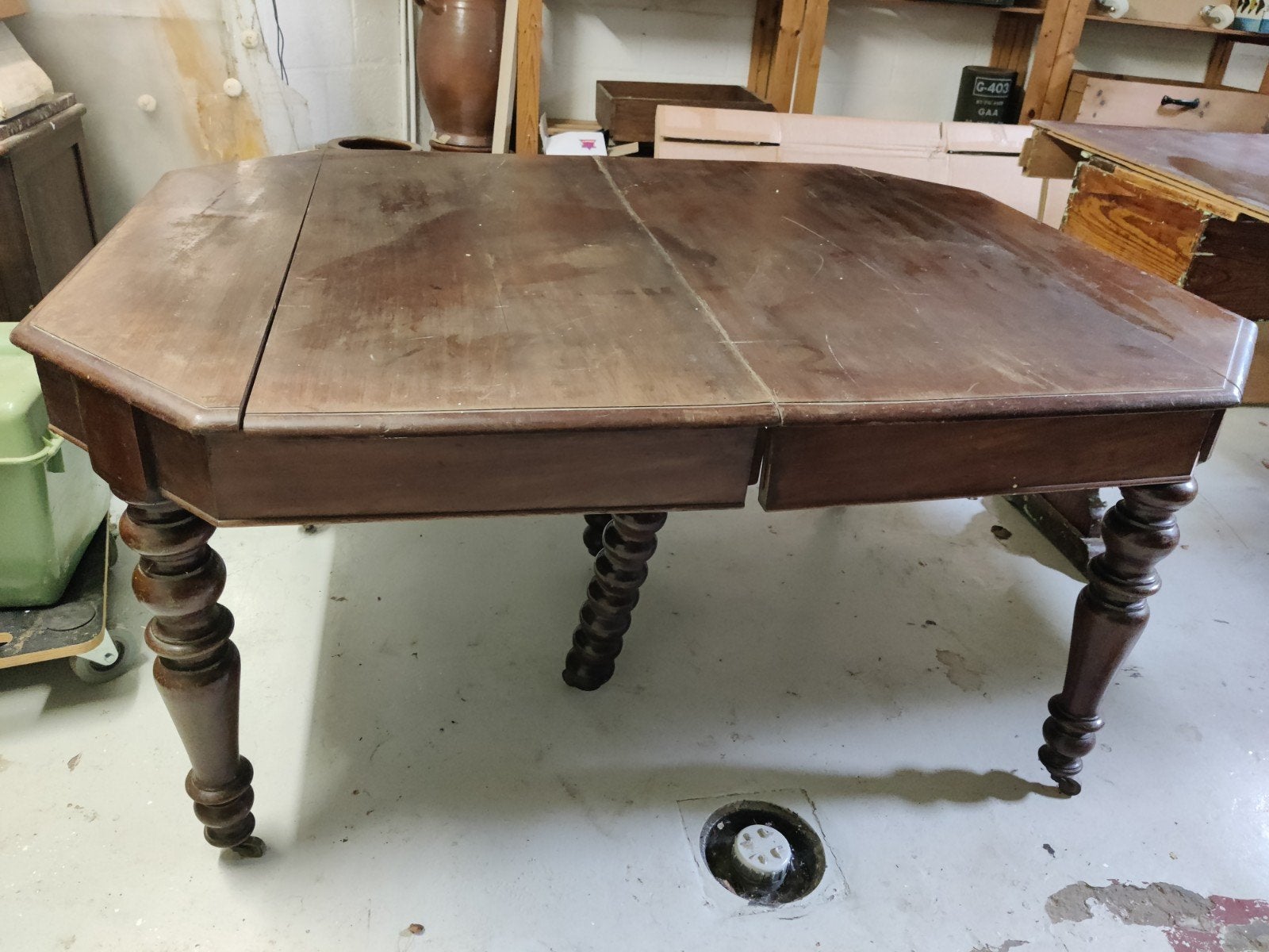 uitschuifbare eettafel met gedraaide poten, Antiek en Kunst, Ophalen
