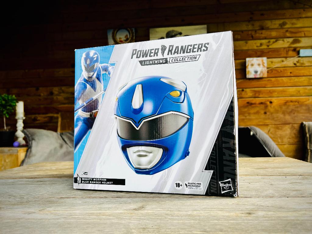 Mighty Morphin Power Rangers Lightning Blue Ranger Helmet, Ophalen of Verzenden, Zo goed als nieuw