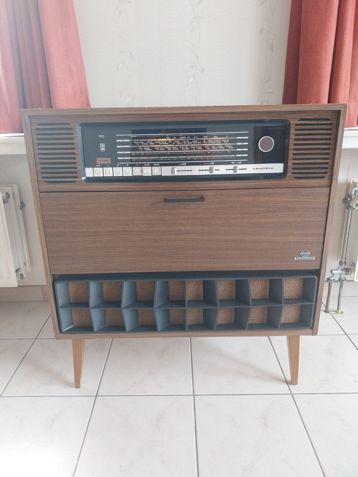 Muziekmeubel radio met platenspeler, Audio, Tv en Foto, Platenspelers, Ophalen, Gebruikt, Platenspeler, Overige merken