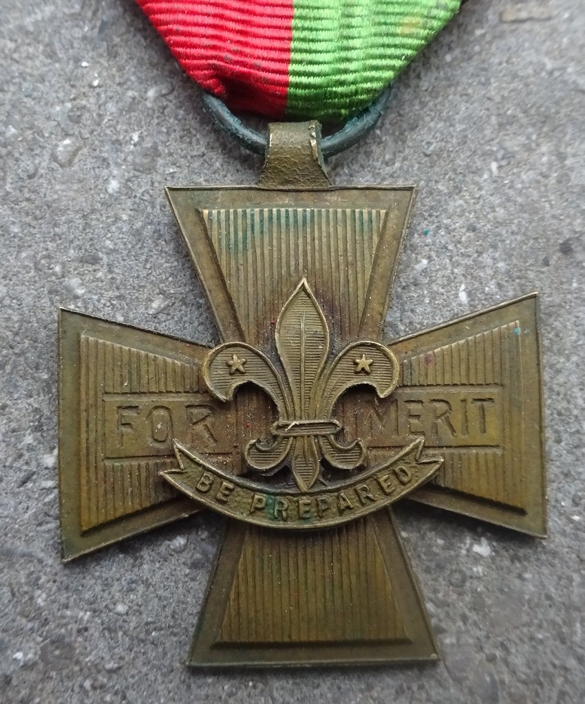 BELGIQUE ET CONGO BELGE - SCOUTISME: CROIX DU MERITE SCOUT, Collections, Envoi, Autres, Ruban, Médaille ou Ailes